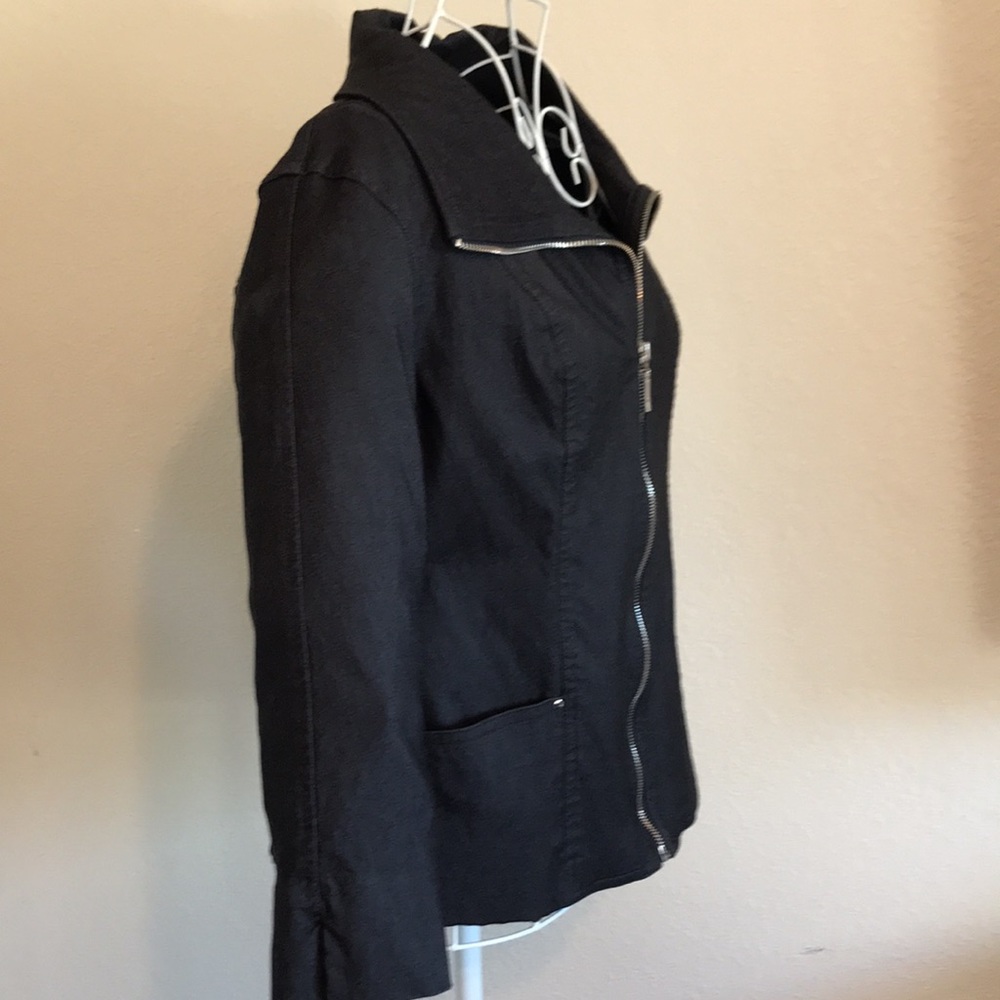 Light Jacket - Picture 3 of 5